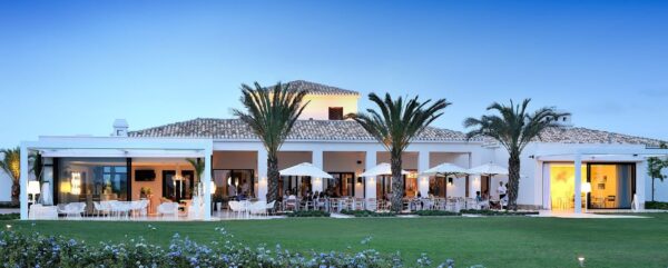 Las Colinas golf and country club