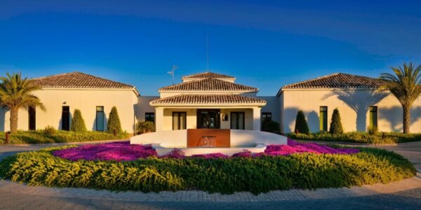 Las Colinas golf and country club