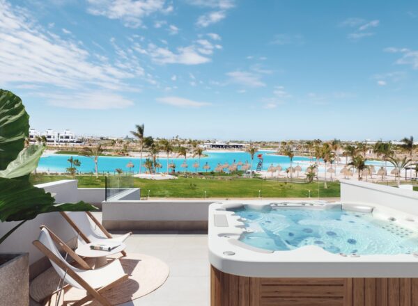 Santa Rosalia Lake and Life Resort