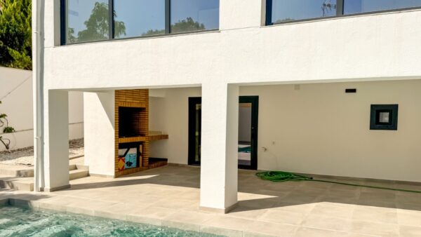 Los Balcones