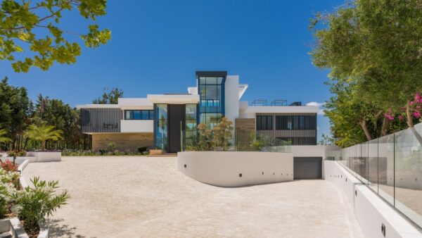 Kings & Queens, Sotogrande, Spain